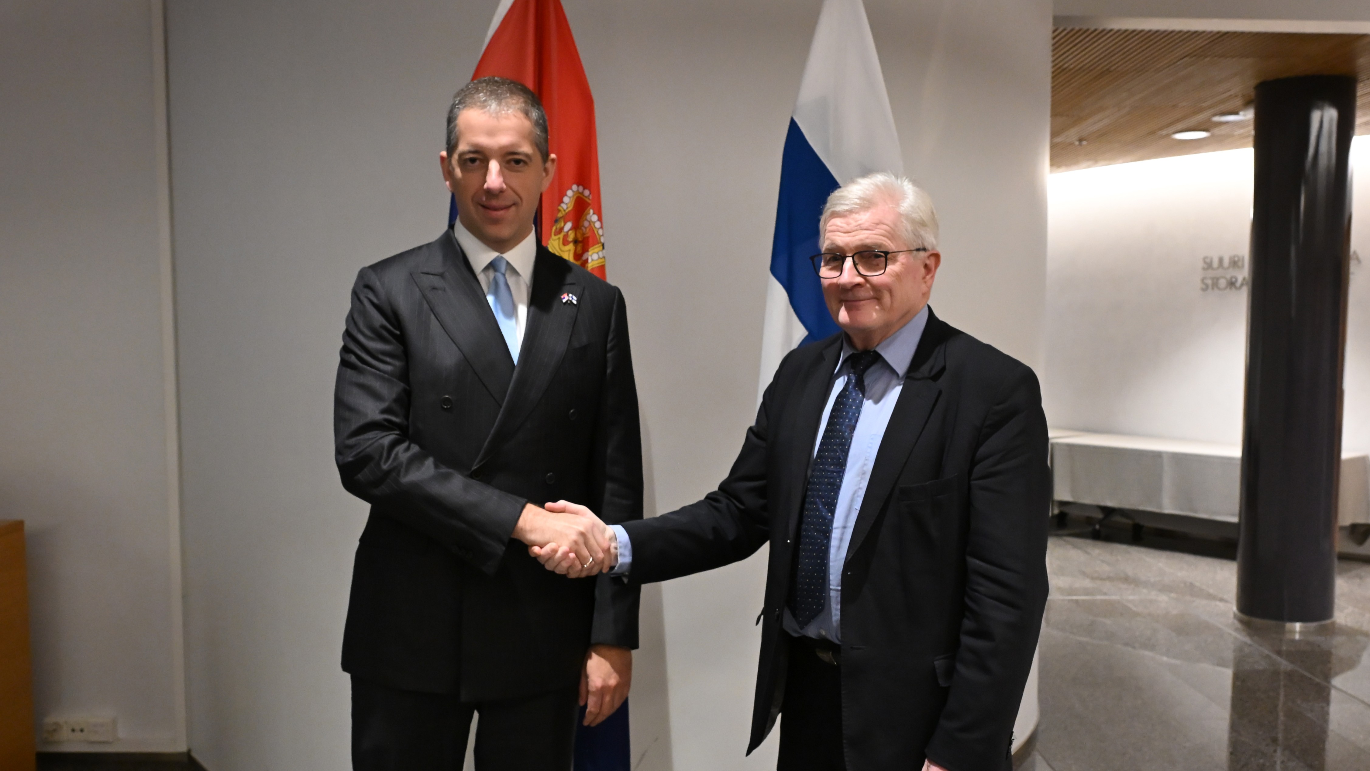 Đurić Confers with the Chair and Members of the Finnish Parliament’s Foreign Affairs Committee