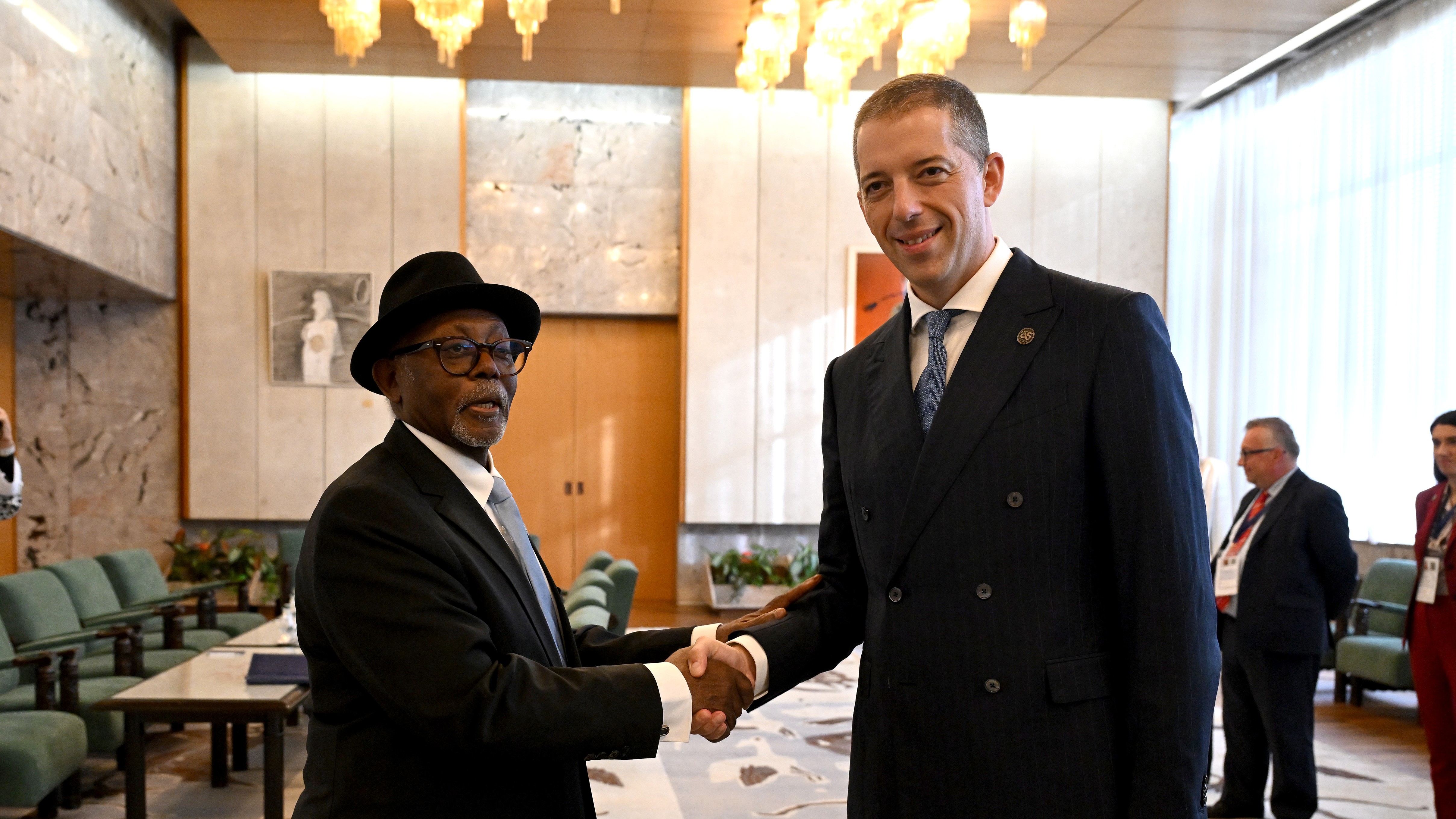 Đurić Confers with Cameroon’s Minister of Foreign Affairs